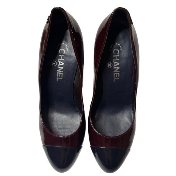 Chanel Black & Burgundy Patent Leather Platform Pumps – Size 39.5 EU / 9.5 US - Picture 4 of 7
